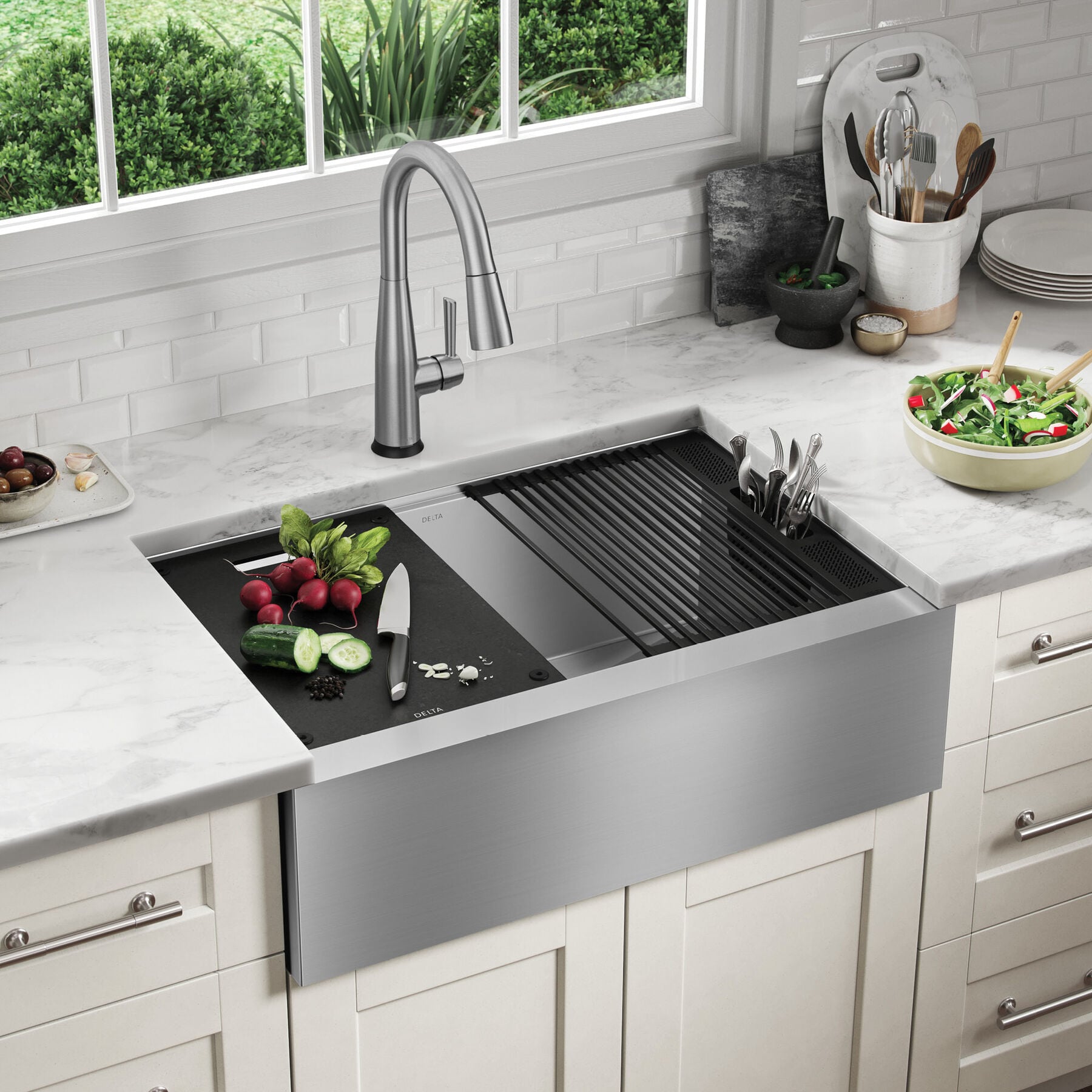 30&rdquo; Workstation Undermount&nbsp;Single Bowl&nbsp;16 Gauge Stainless Steel&nbsp;Farmhouse Apron Front Kitchen Sink&nbsp;with&nbsp;WorkFlow&trade; Ledge and Accessories